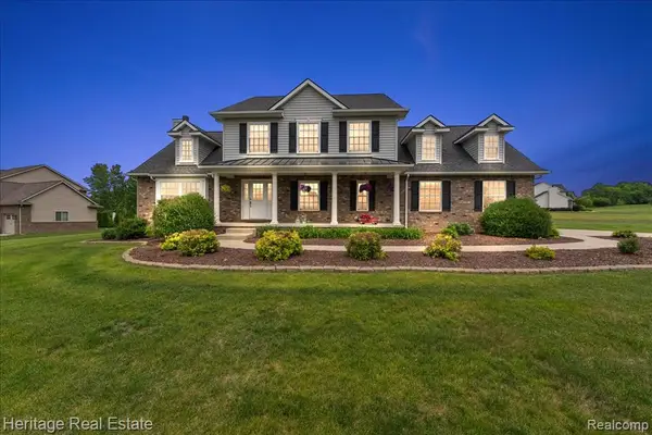 5222 Coulter Lake, Clarkston, MI 48348