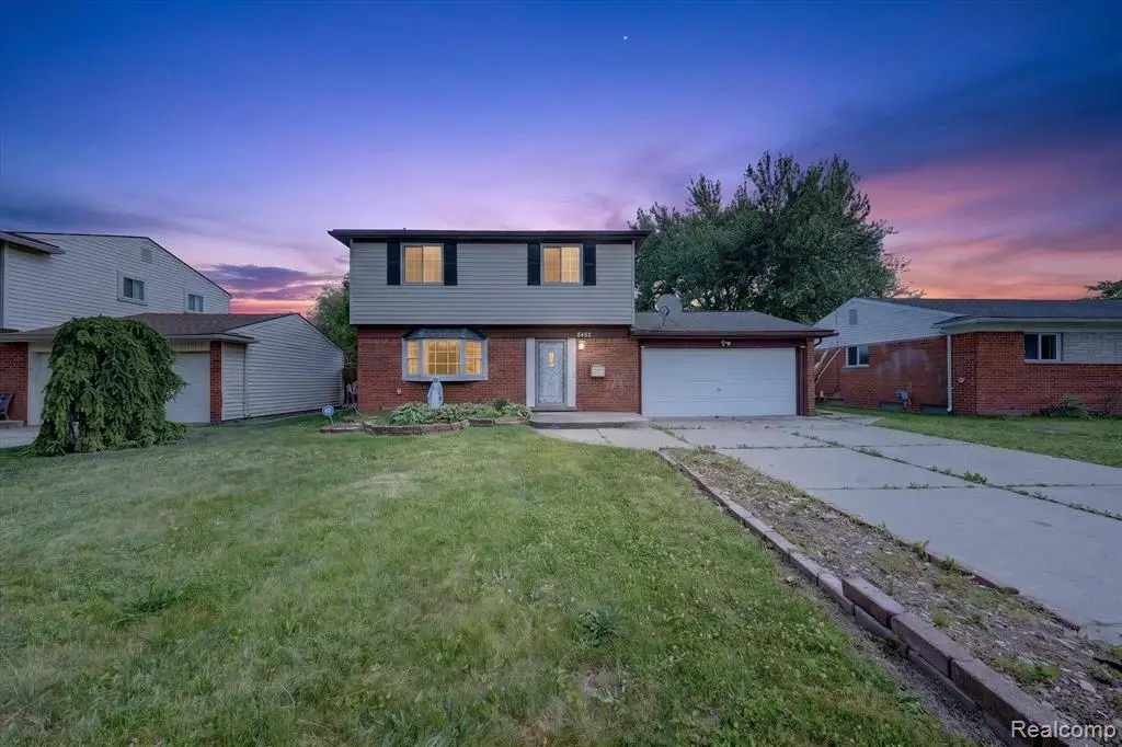 8452 Doncaster, Sterling Heights, MI 48312 - #1