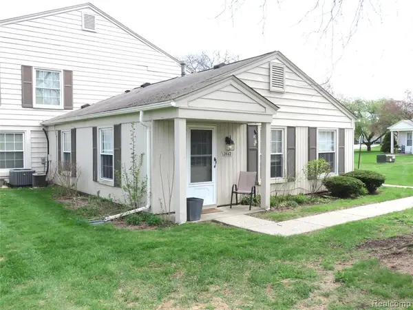 2662 Wildwood, Lake Orion, MI 48360