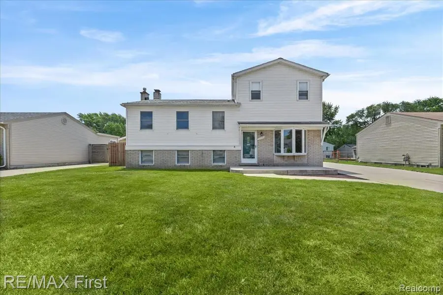 32658 Conrad, New Baltimore, MI 48047 - #2