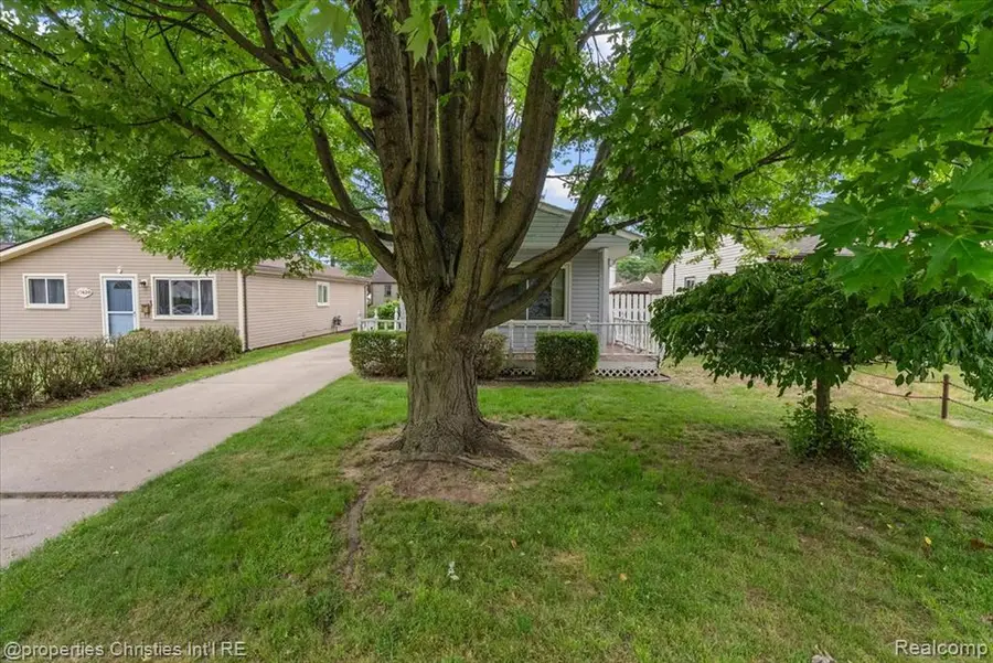 27428 Townley, Madison Heights, MI 48071 - #3