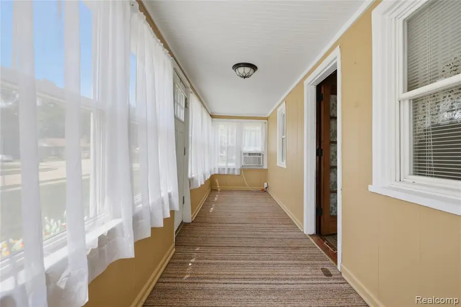 19029 Florian, Roseville, MI 48066 - #3