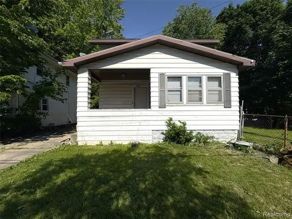 815 Buffalo, Lansing, MI 48915