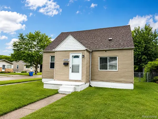22447 Oaklane, Warren, MI 48089