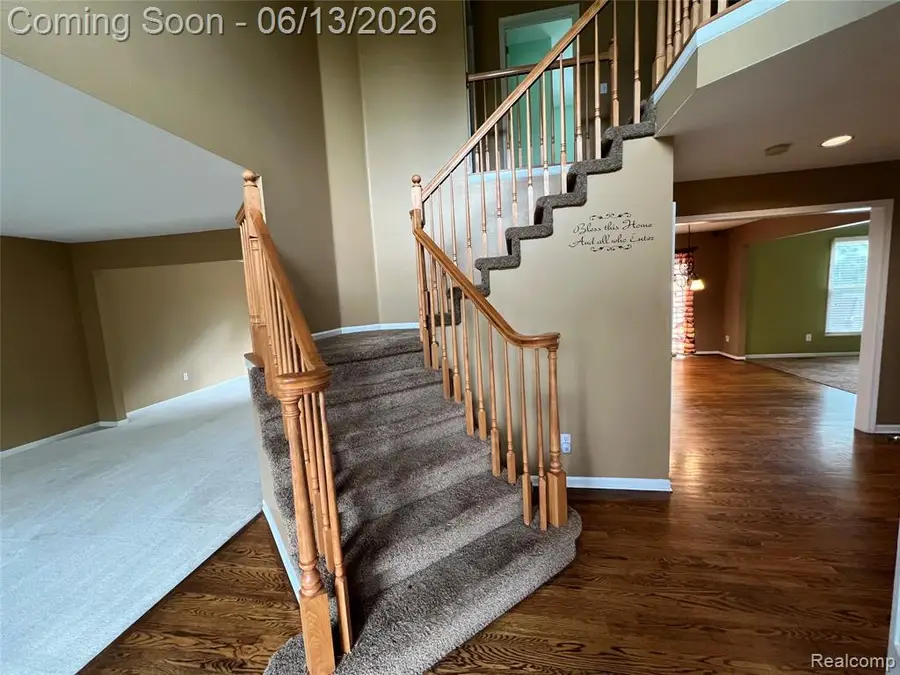 45475 Irvine, Novi, MI 48374 - #2