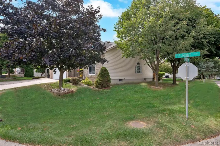 6052 Belmont, Grand Blanc, MI 48439 - #3