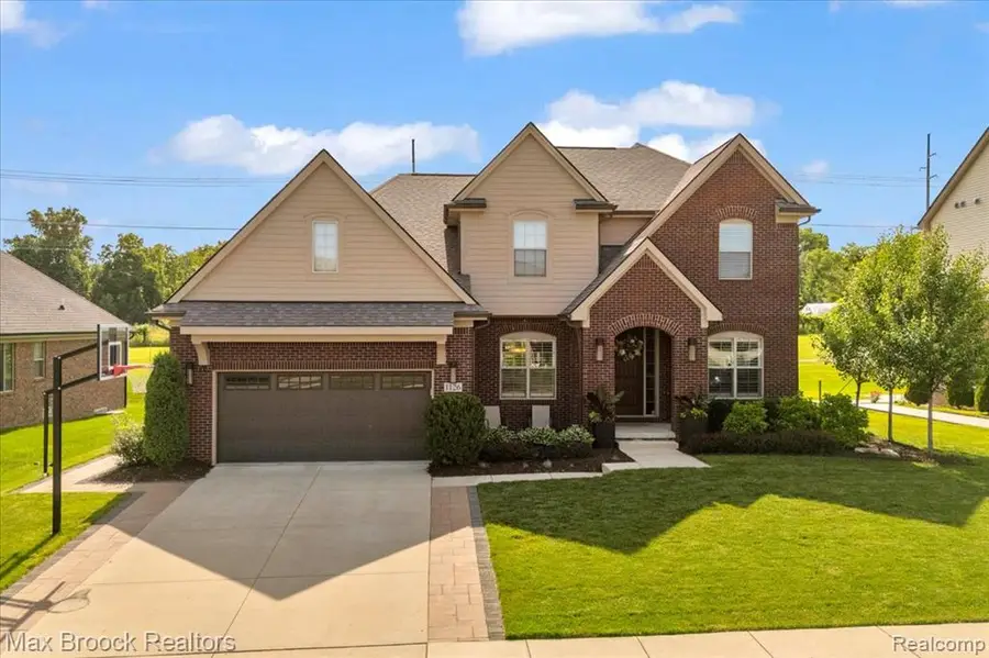 1126 Queensboro, Rochester Hills, MI 48307 - #3