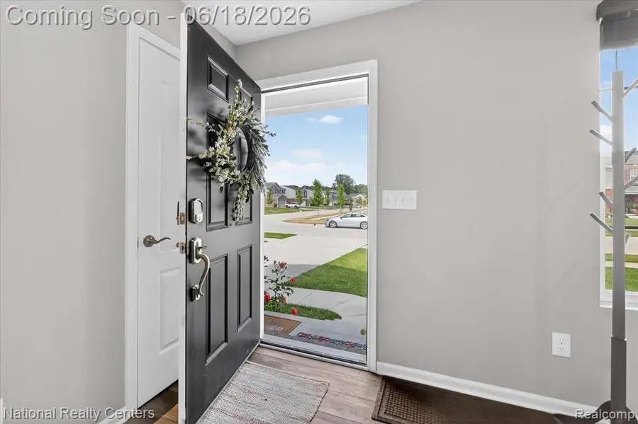 33137 Fuhrmann, Sterling Heights, MI 48310 - #3