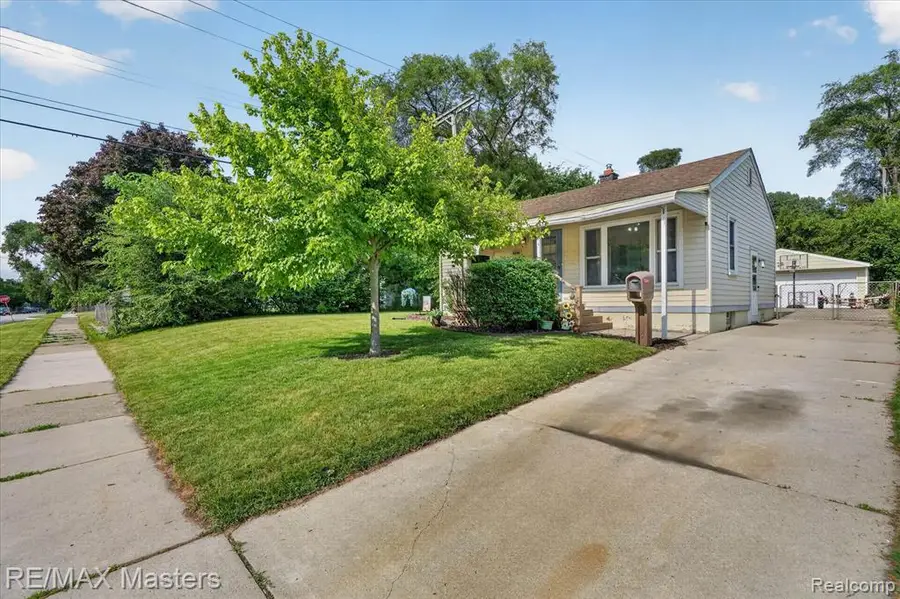 4643 Niagara, Wayne, MI 48184 - #3
