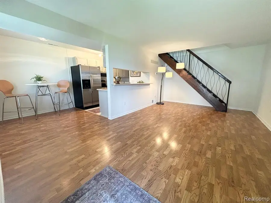 2814 Willow, Orion, MI 48360 - #2