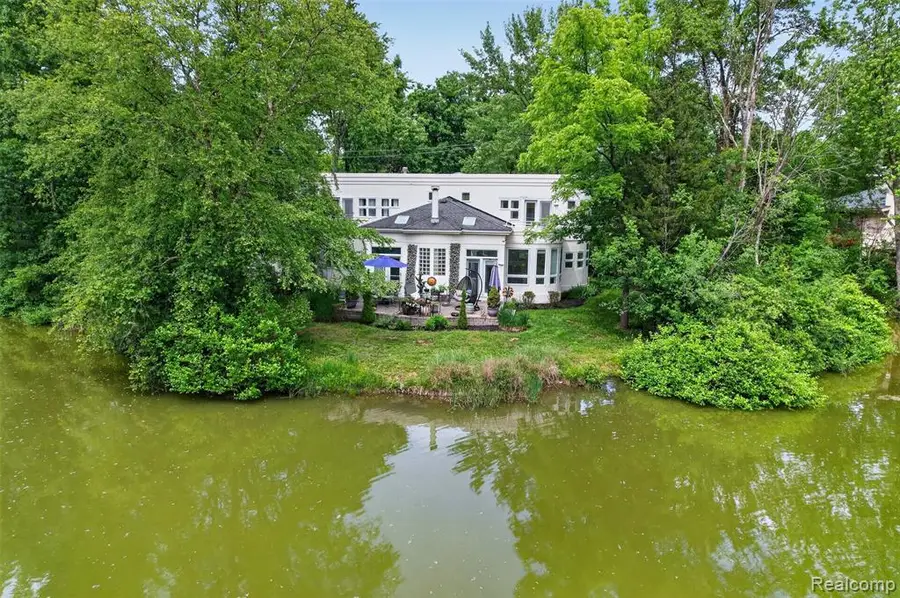 4845 Bryn Mawr, Bloomfield Hills, MI 48301 - #3