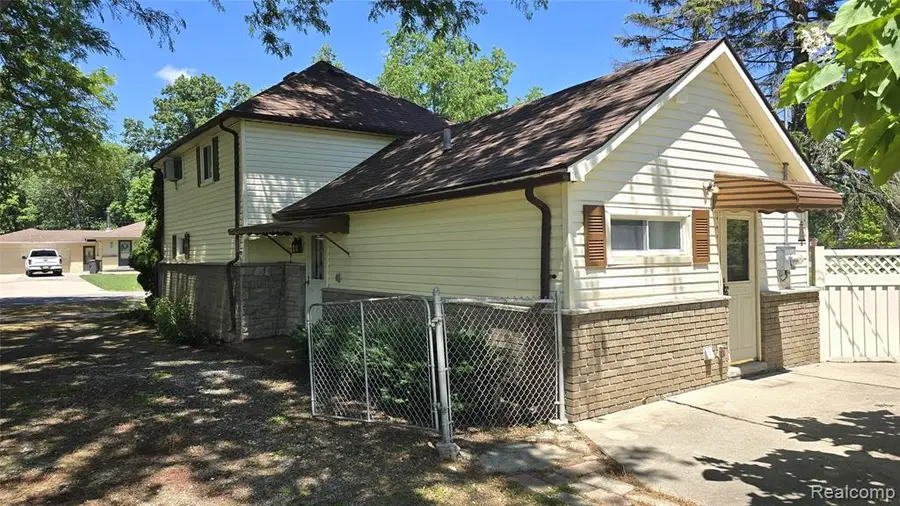 7993 Church, Grosse Ile, MI 48138 - #3