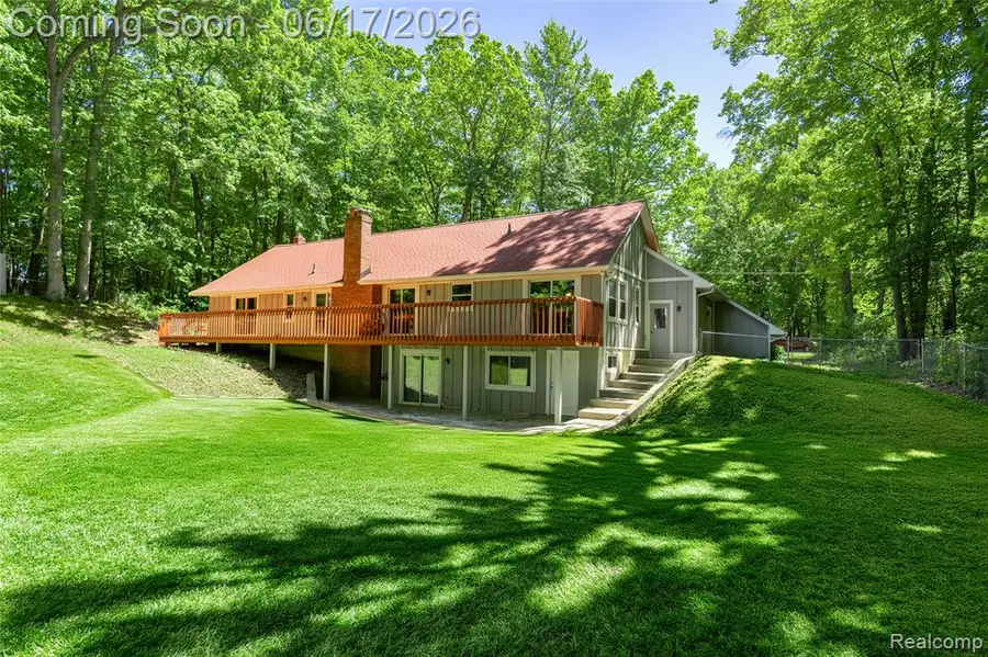 2915 Dunsary, Brighton, MI 48114 - #3