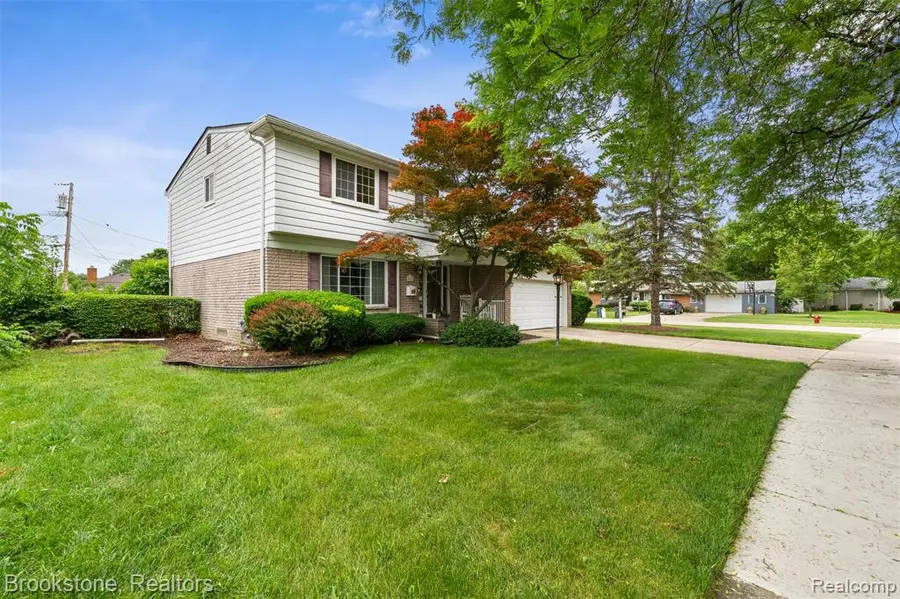 2002 Hempstead, Troy, MI 48083 - #3