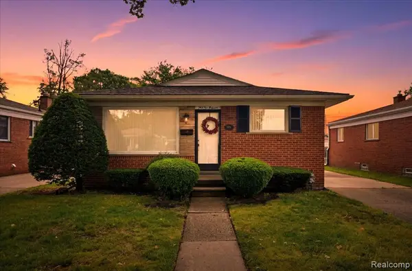 5918 N Lafayette, Dearborn Heights, MI 48127