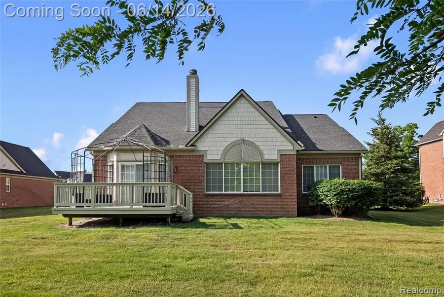 47920 Vistas Circle, Canton, MI 48188 - #2