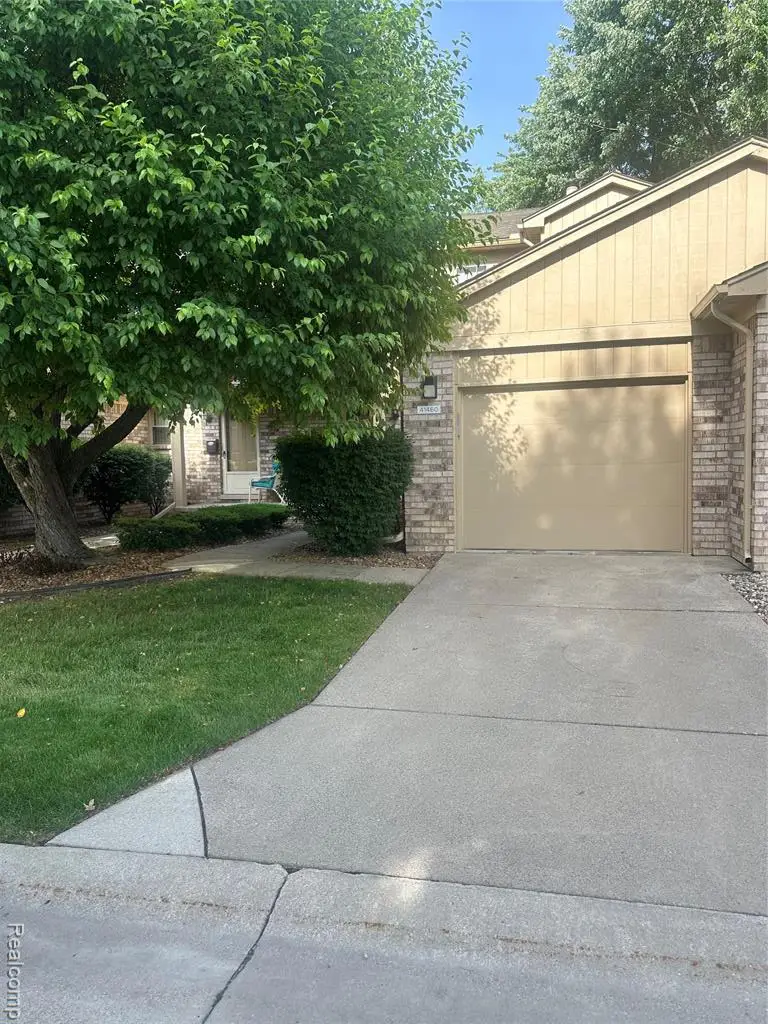 41460 Janet, Clinton Township, MI 48038 - #3