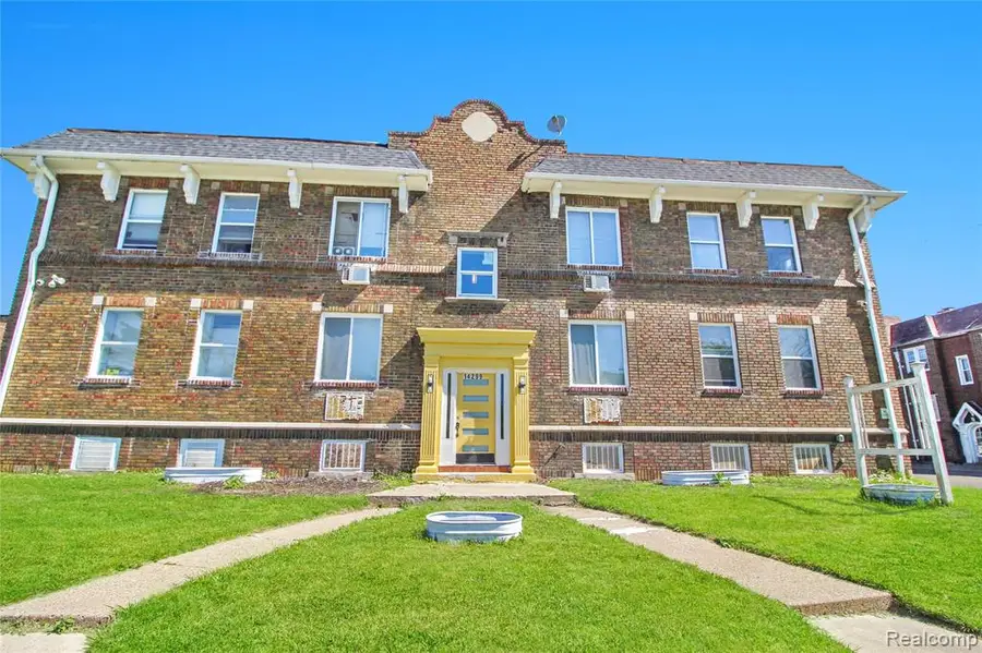 18036 Schoenherr, Detroit, MI 48205 - #3