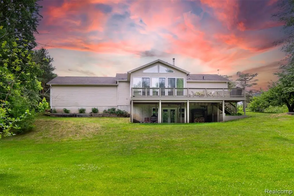 6137 East, North Branch, MI 48461 - #1