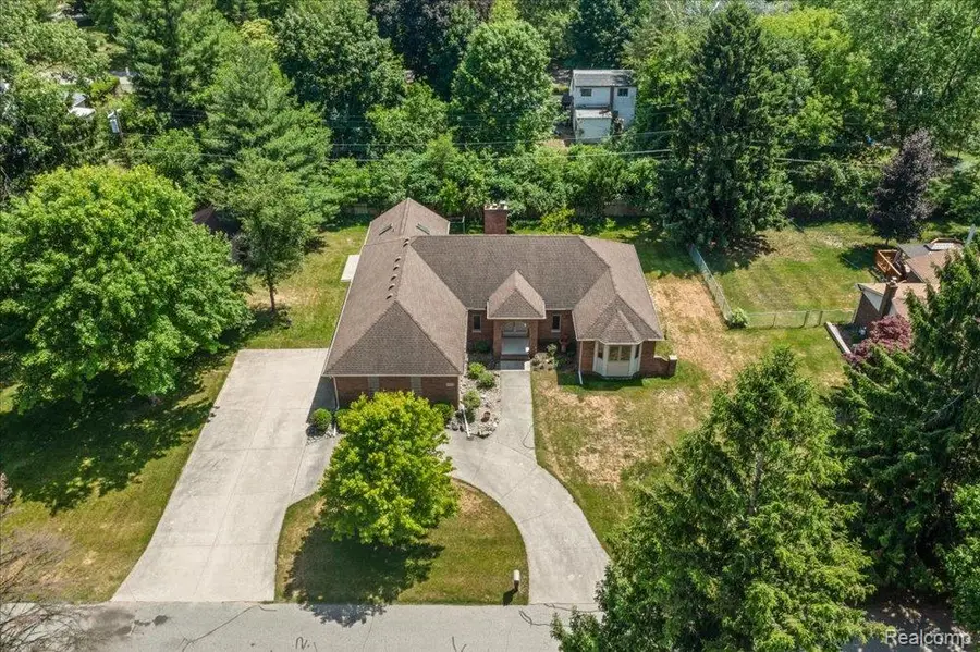 30531 Pembroke, Livonia, MI 48152 - #3