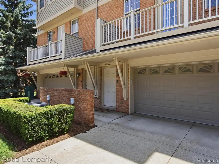 56612 Sunset, Utica, MI 48316 - #3