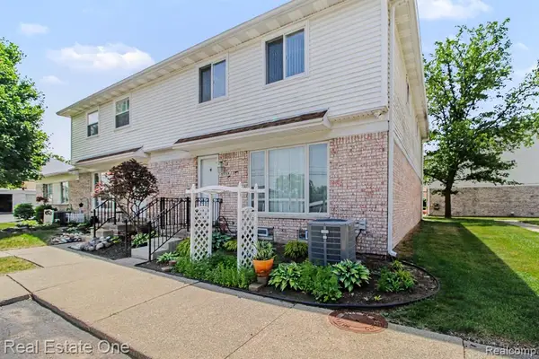 37735 Colonial, Westland, MI 48185
