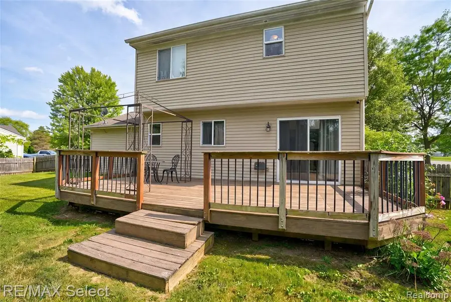 4399 Eagle, Burton, MI 48519 - #3