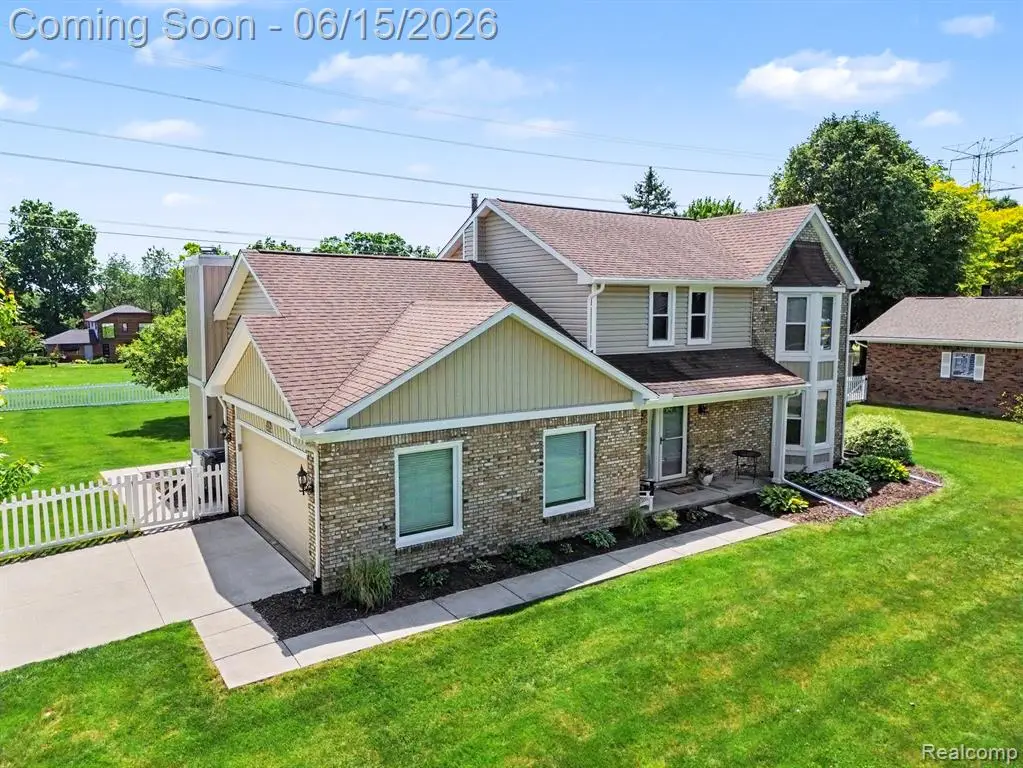 6433 Woodcrest, Clawson, MI  - #1
