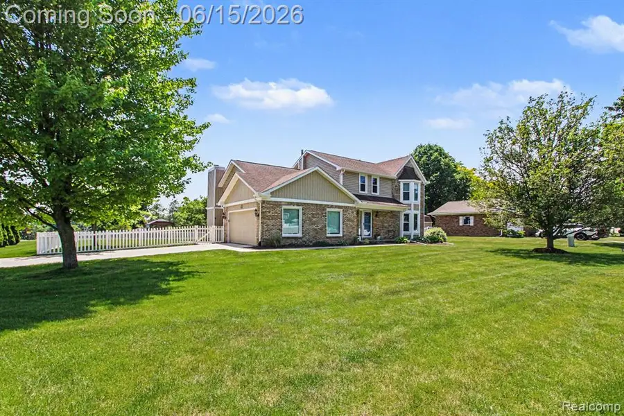 6433 Woodcrest, Clawson, MI  - #2