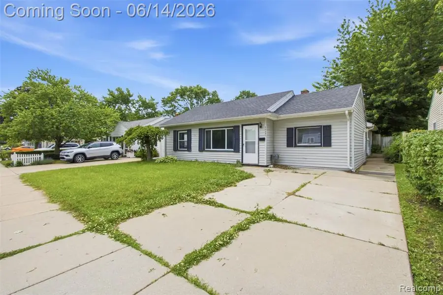 26295 Kathy, Roseville, MI 48066 - #2