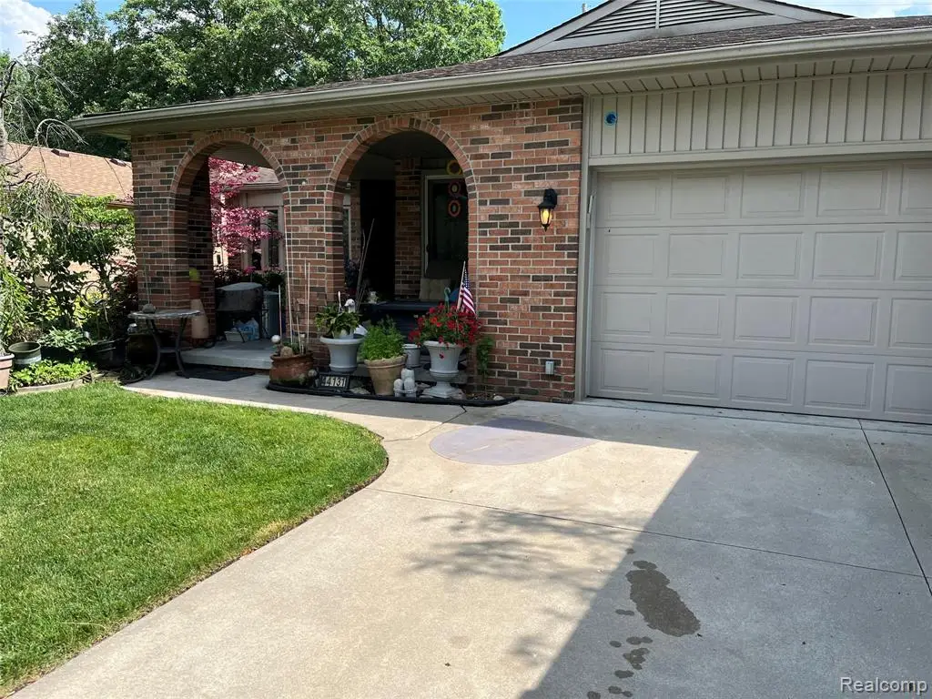 44131 Westminister, Canton, MI 48187 - #1