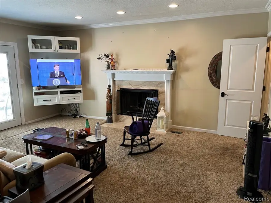 44131 Westminister, Canton, MI 48187 - #3