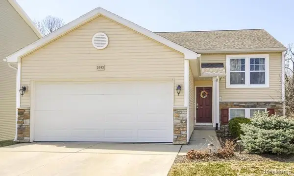 2093 Stillwater, Davison, MI 48423