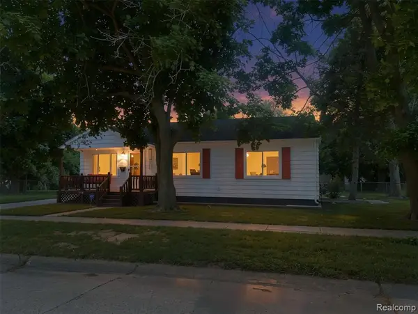 3918 Whitney, Flint, MI 48532