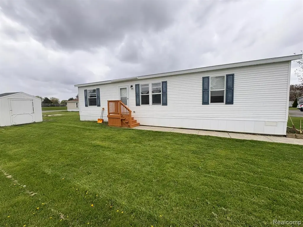 3621 Hawthorne, Clarkston, MI 48348 - #1