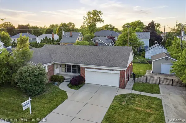 860 Palmer, Plymouth, MI 48170