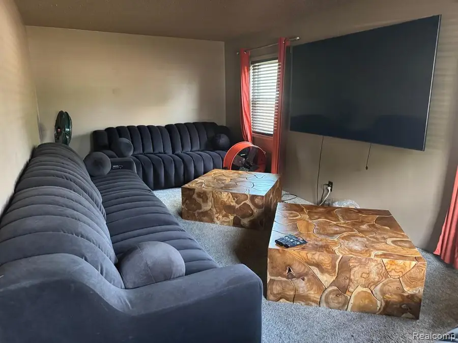 3039 Berkley, Flint, MI 48504 - #3