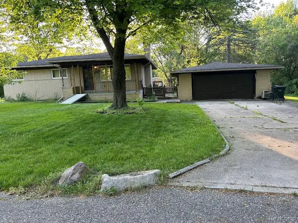 52412 Pappy, Utica, MI 48316