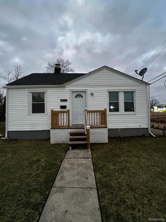 8695 Evergreen, Detroit, MI 48228