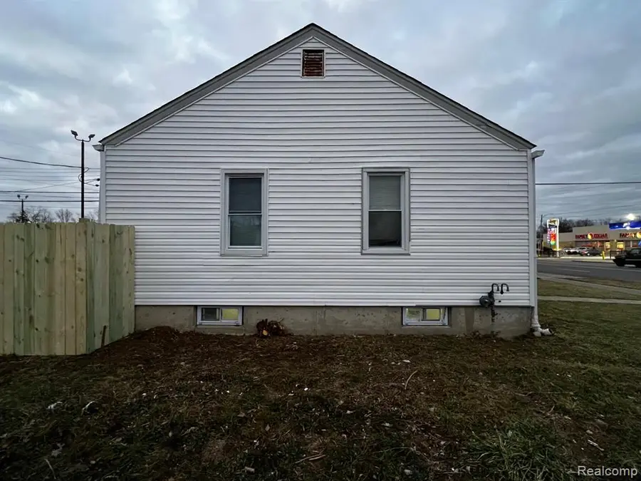 8695 Evergreen, Detroit, MI 48228 - #3