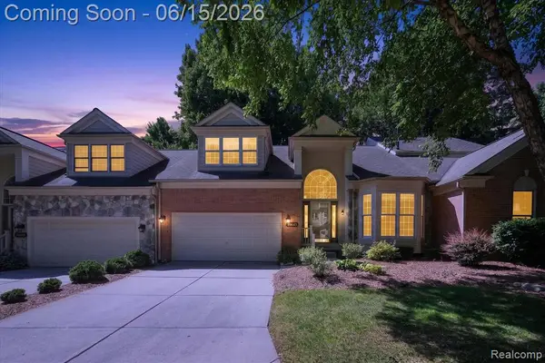 39643 Southwind #13, Northville, MI 48168