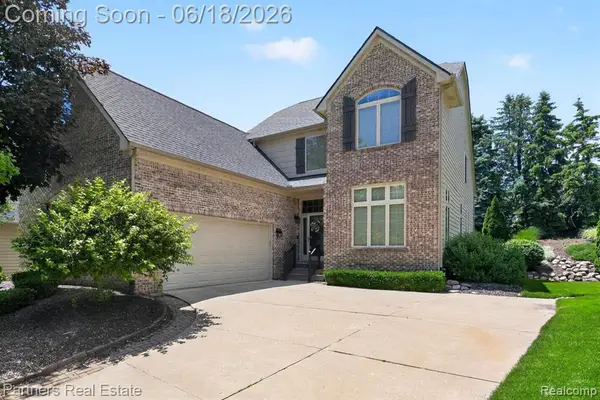 4632 Villa France, Brighton, MI 48116