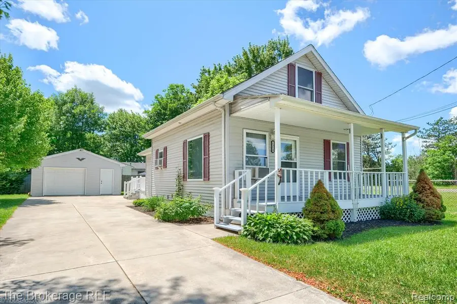 1314 Carman, Burton, MI 48529 - #2