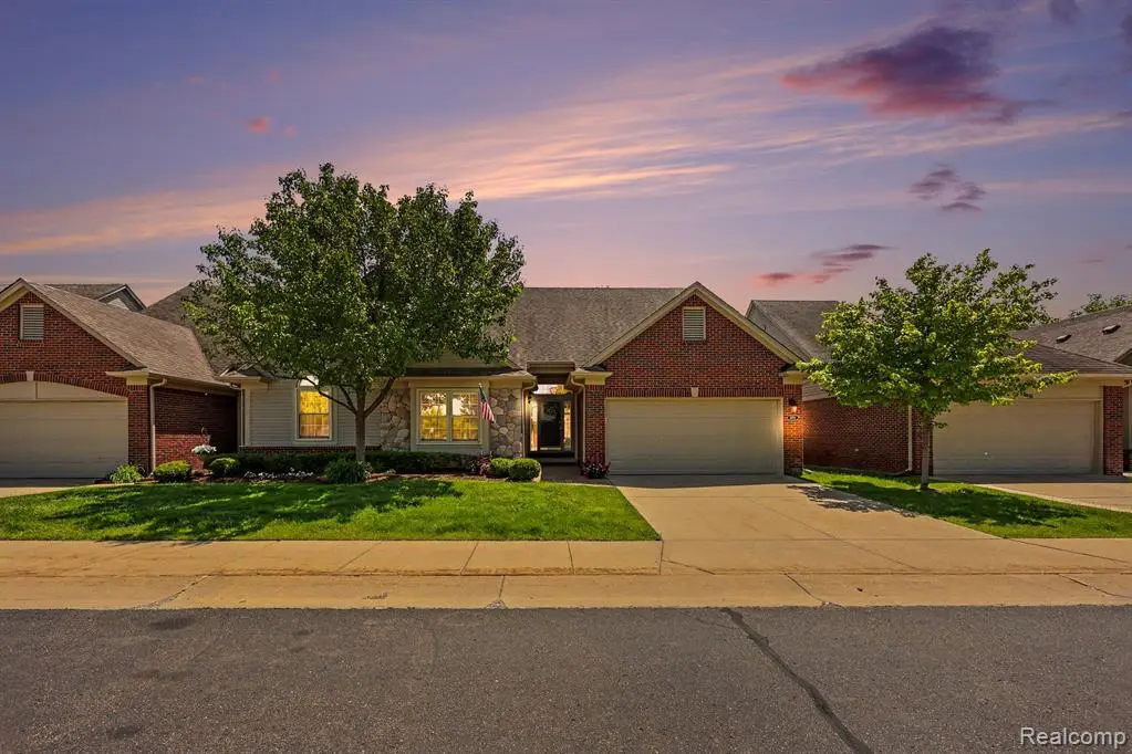 6670 Lexington, Shelby, MI 48317 - #1