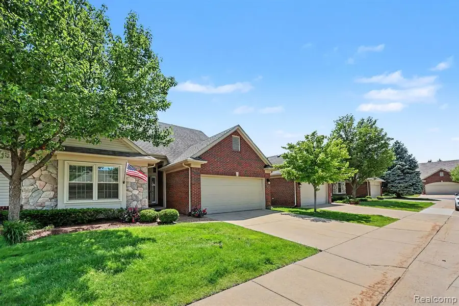 6670 Lexington, Shelby, MI 48317 - #3