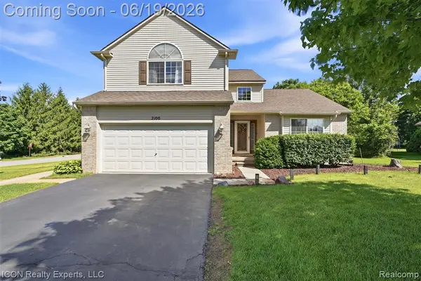 2100 Ore Creek, Brighton, MI 48114