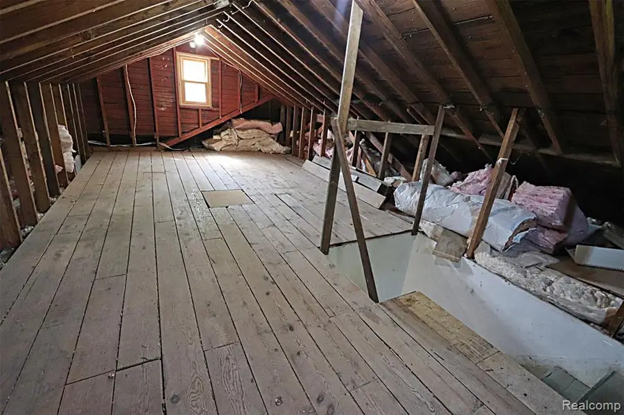 19336 Centralia, Redford, MI 48240 - #3