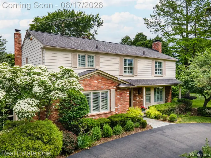 1632 Spotswood, Bloomfield Hills, MI 48302 - #3