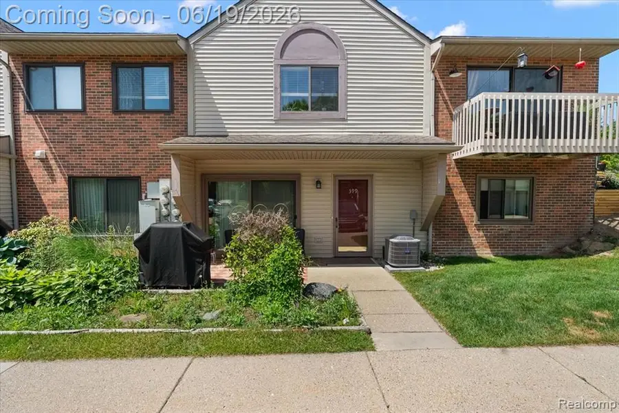 399 Spring Brooke, Brighton, MI 48116 - #3