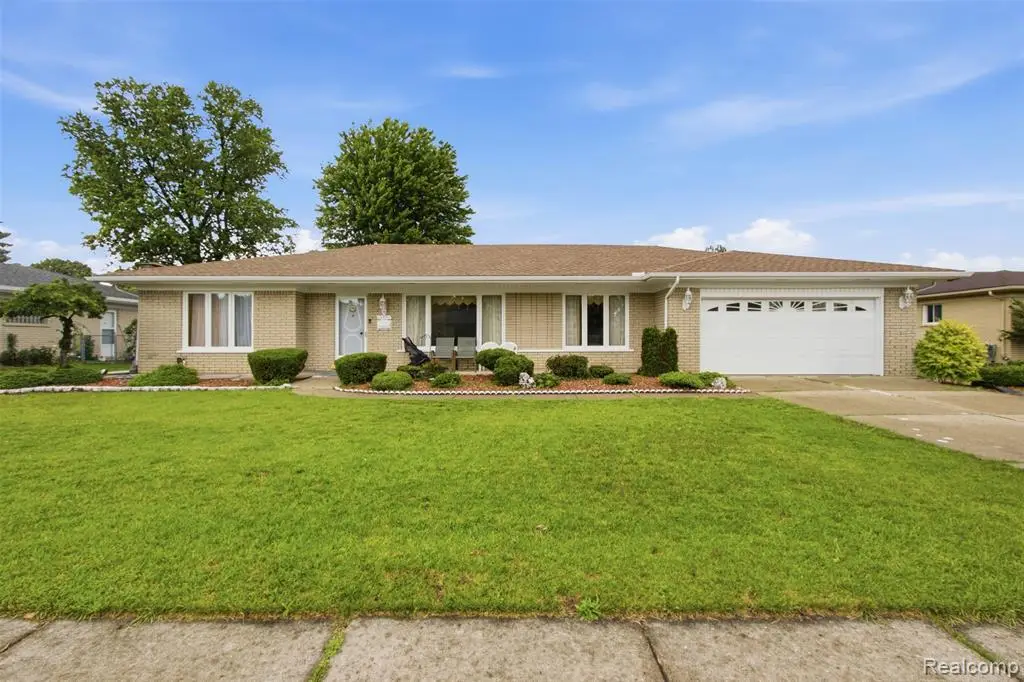 11571 Murthum, Warren, MI 48093 - #1